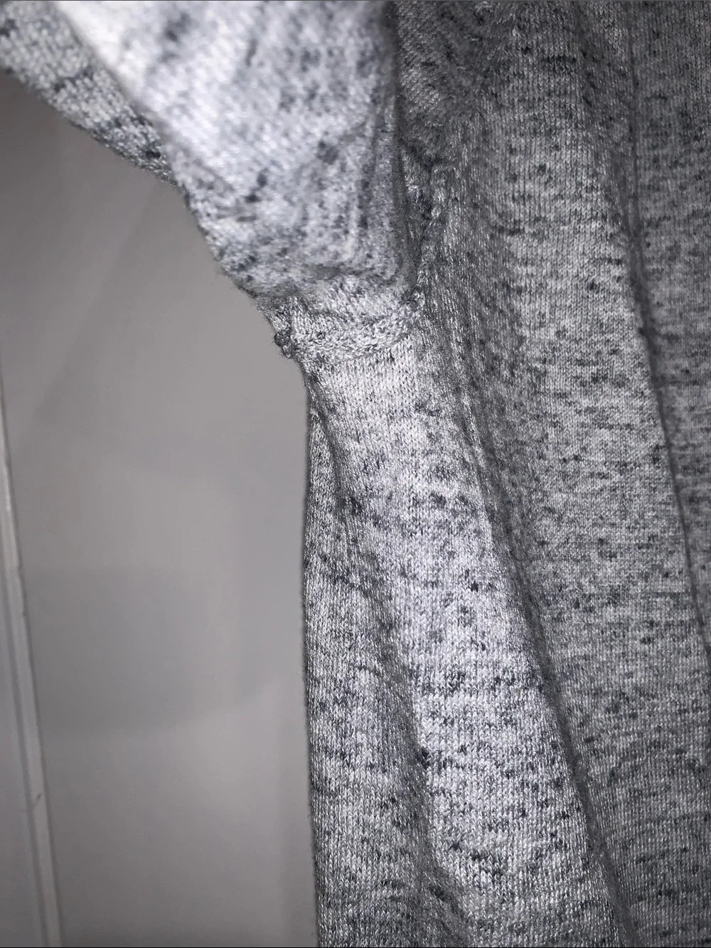 Old Navy Men's Heather Gray Long-Sleeve Crewneck Sweater